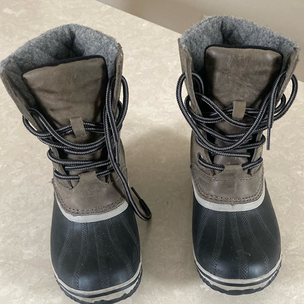 Sorel Black and Brown Winter Boots